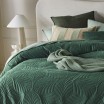 Zelený velurový přehoz na postel Feel 200 x 220 cm