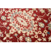 Kulatý vintage koberec v červené barvě