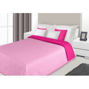 Přehoz na postel růžové barvy s prošívaným vzorem