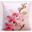 Bílé povlaky na polštáře s růžovou orchidejí